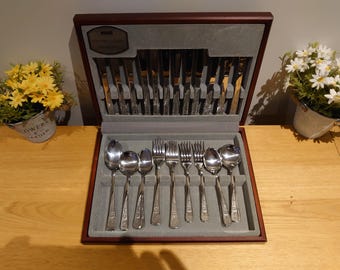 Vintage 100 Piece Viners Buxton Cutlery Set - Very Good Condition