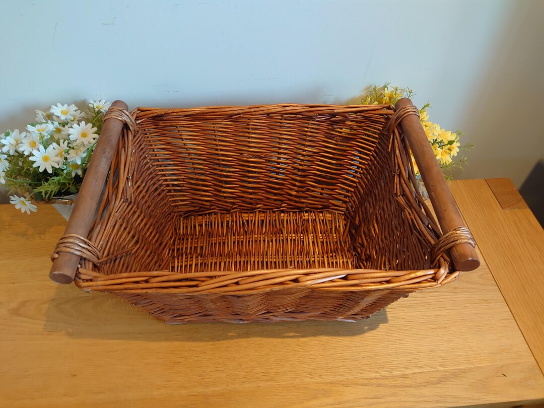 Small Wicker Laundry Basket / Flower Basket With Solid Hard Wood Pole ...