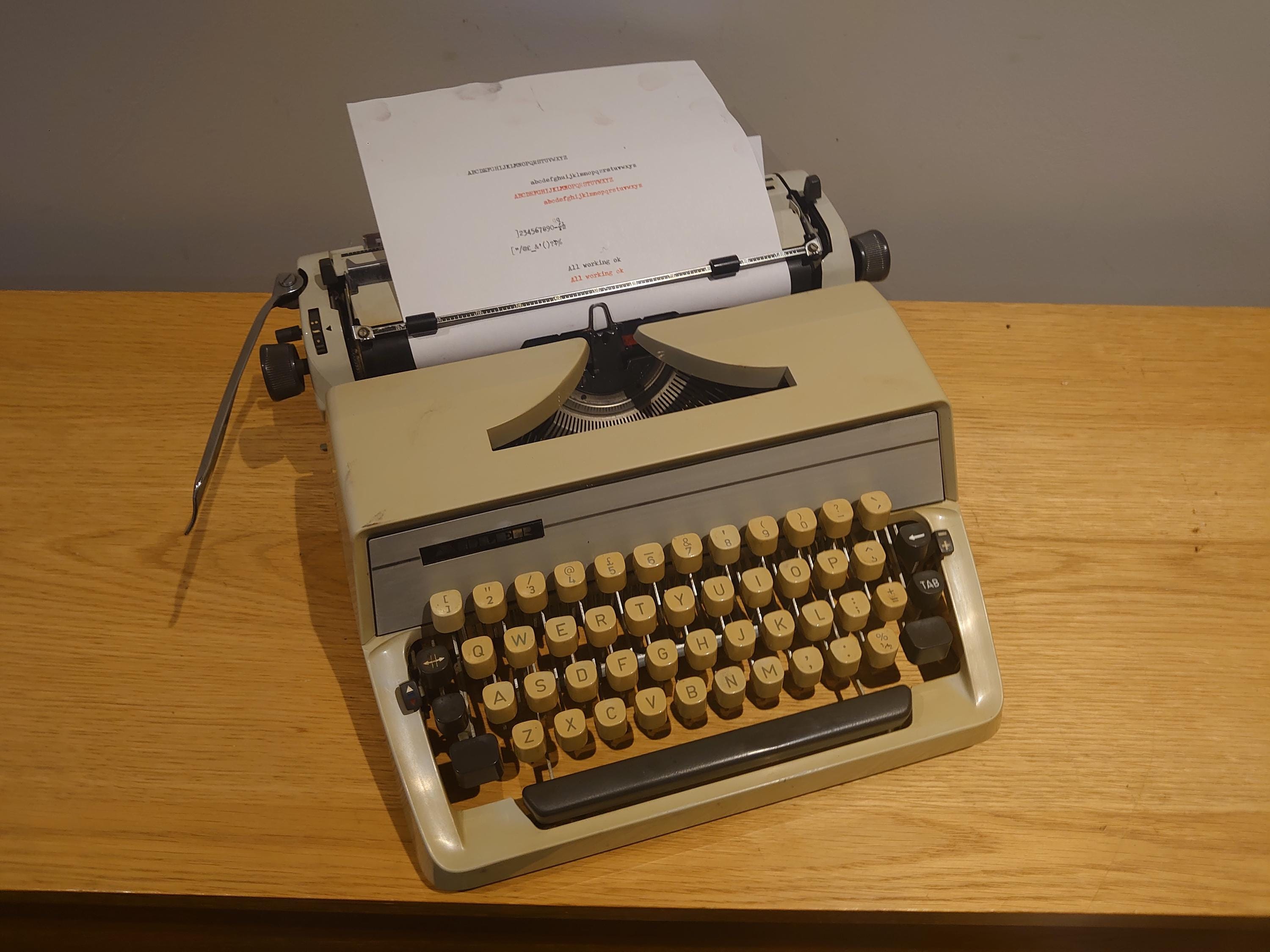 Olivetti lettera 25 - Etsy 日本