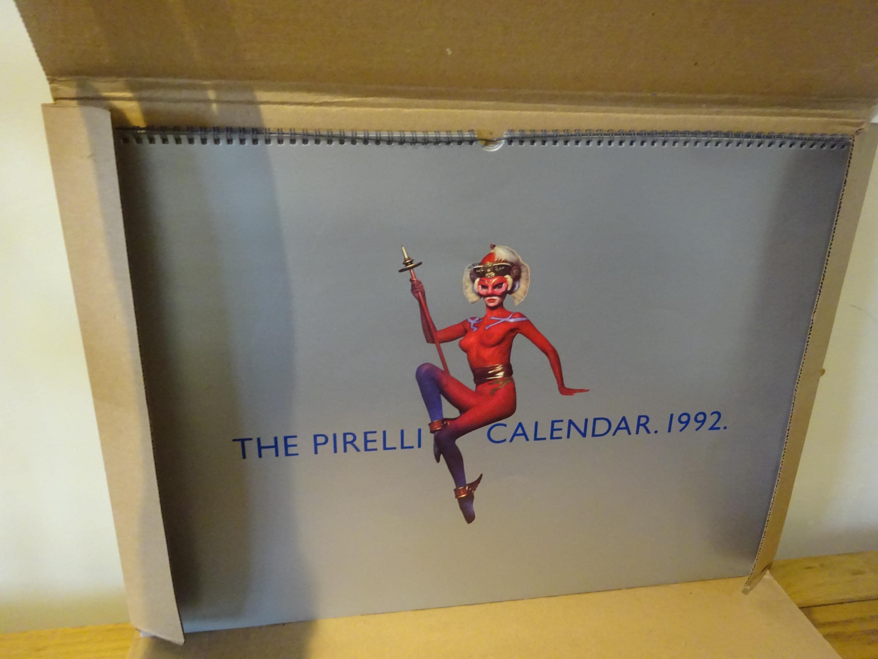 Rare 1992 Pirelli Calendar Pirelli in Fantastic Condition in It's