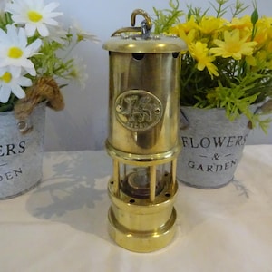 Miners Safety Lamp - Etsy