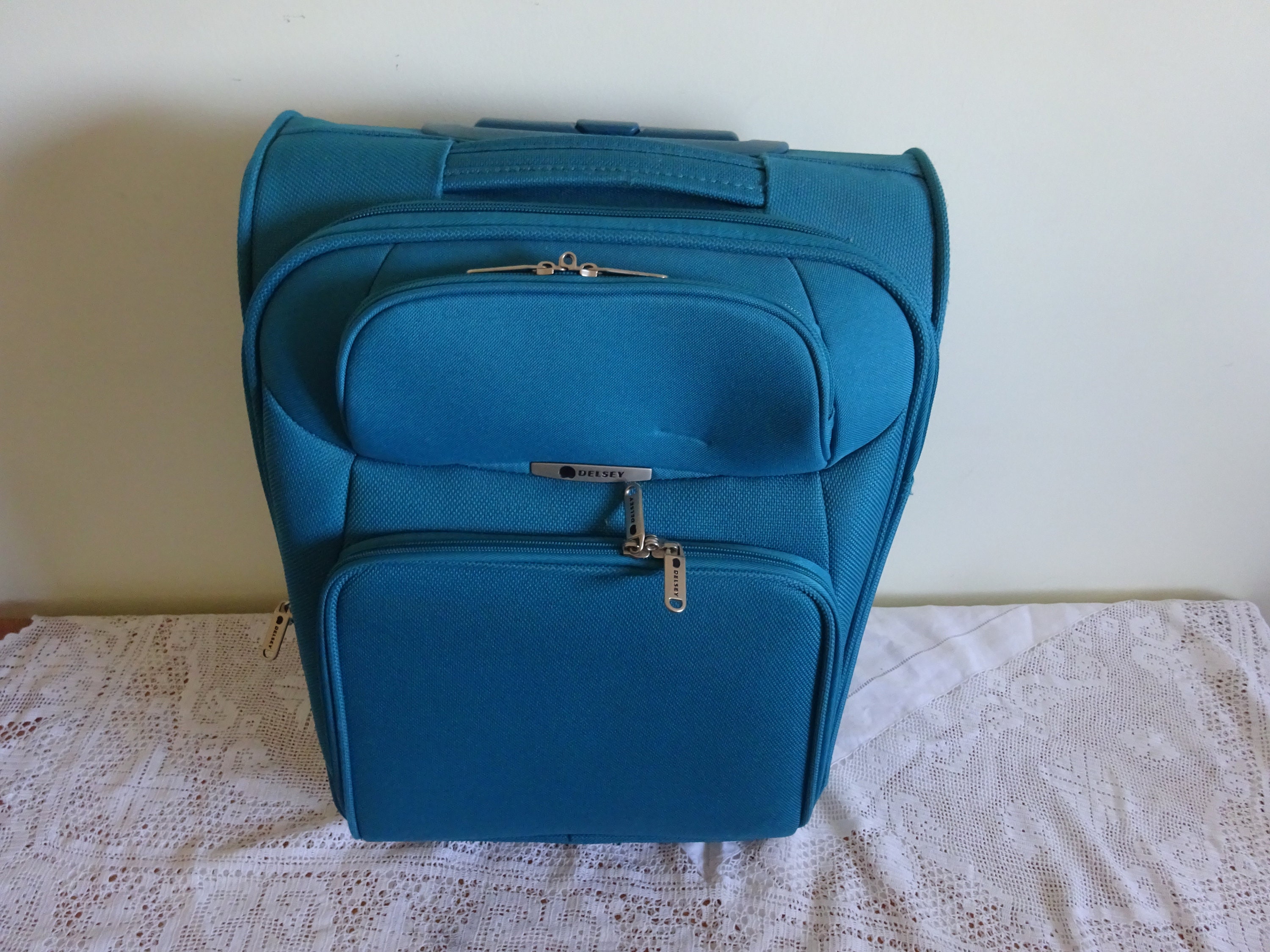 Delsey cabin sales crew luggage