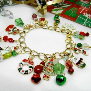 Christmas Charm Bracelets, Holiday Bracelet, Christmas Bracelet, Charm Bracelets, Gold Chain Bracelets, Women&#39;s Bracelets, Christmas Jewelry