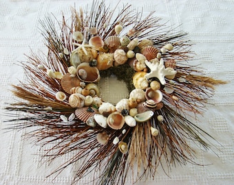 Easy Twig Shell Wreath Tutorial, Shell Wreath, Beach Wreath, Fall Decor, Twig Wreaths, Door Decor, Wall Decor, Home Decor, Nautical Wreaths