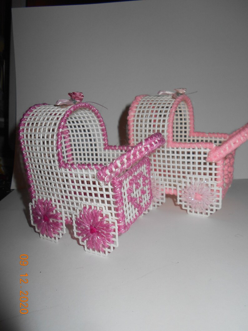 Baby Shower Buggy favors in Plastic canvas 14 in Pink | Etsy