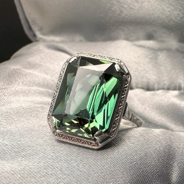 Antique German Green Spinel Ring, Art Deco Ring, US Size 8