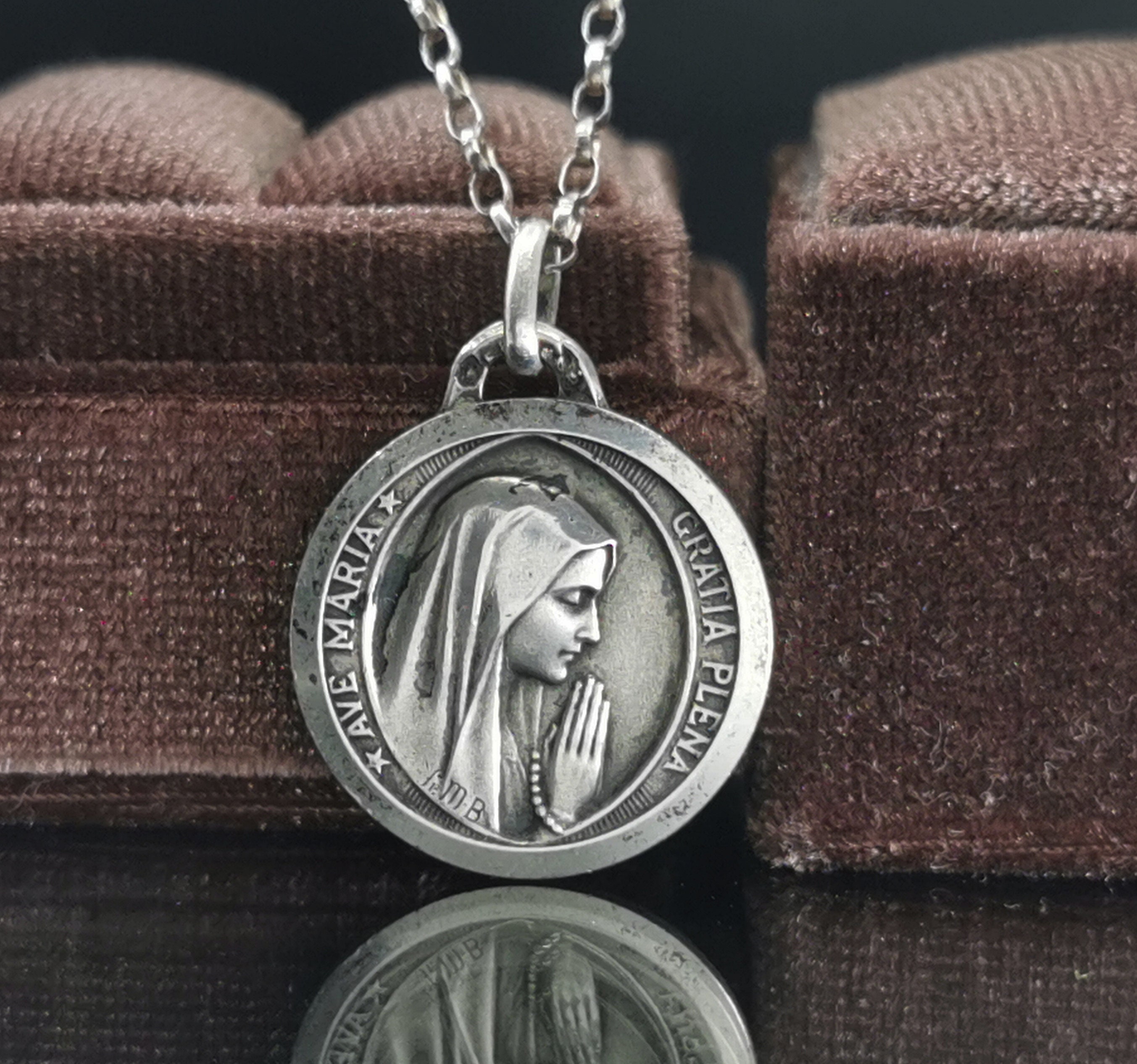 Virgin Mary Necklace Vintage Mother 