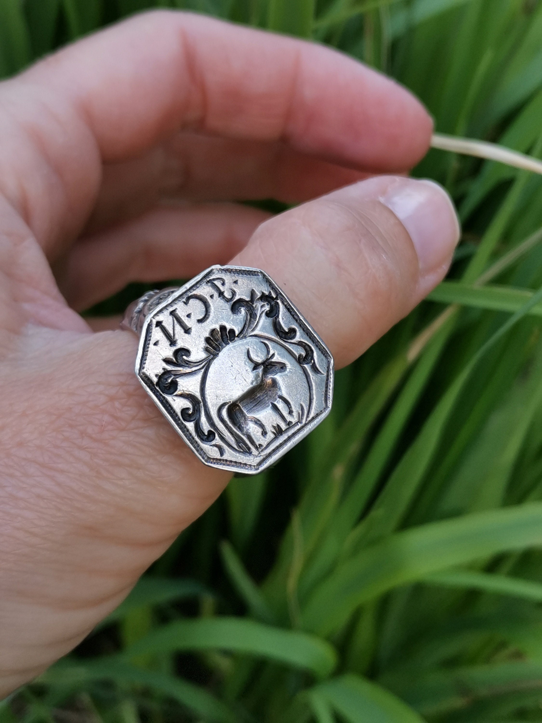 Antique Solid Silver Merchant Ring, Signet Ring, Seal Crest Antique Solid Silver Merchant Ring, Signet Ring, Seal Crest