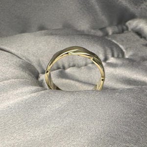 8k Solid Gold Intertwined Ring – Ladies Wedding Band, US Size 6 image 9