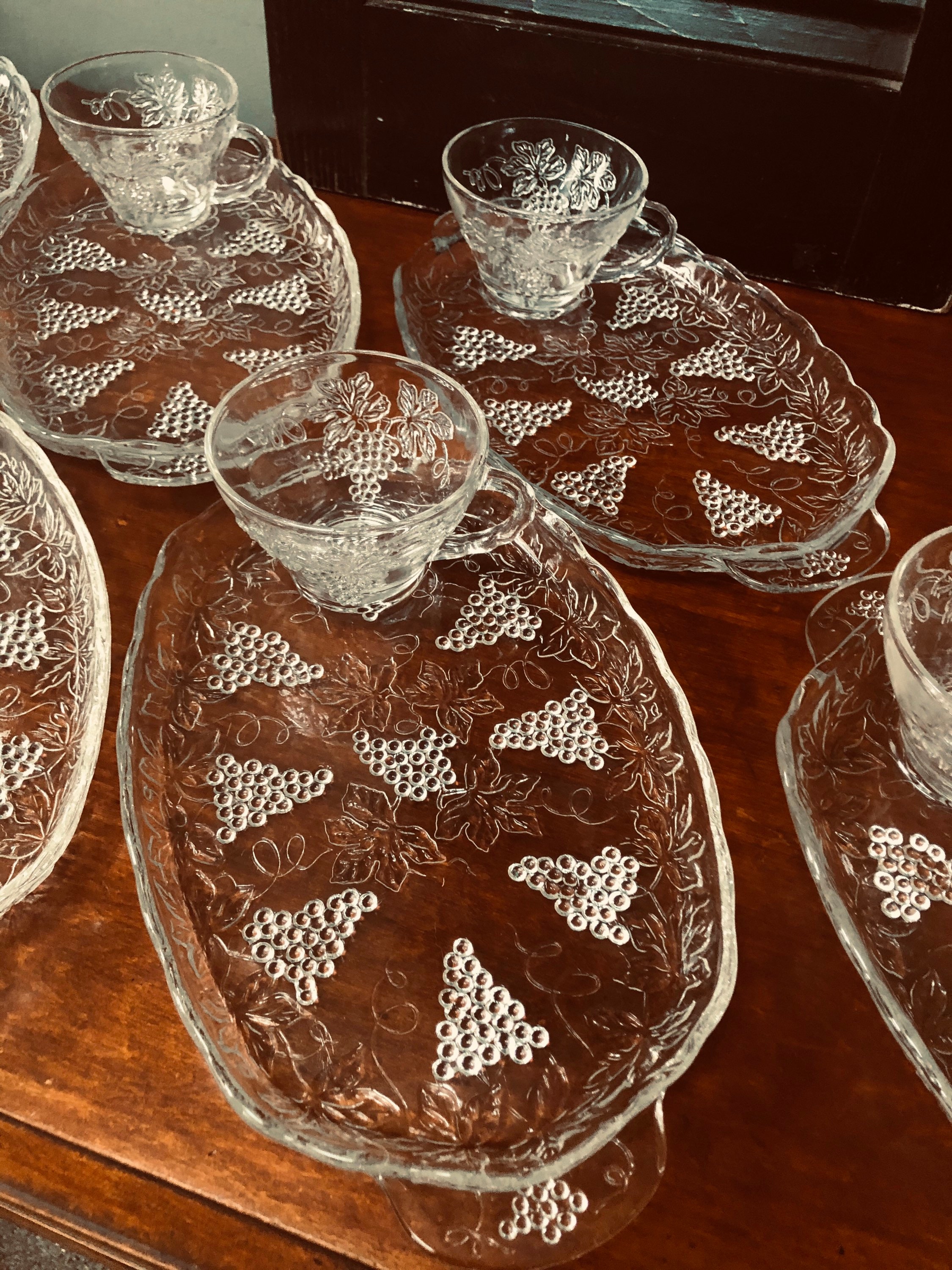 Luncheon Plates and Cups Etsy