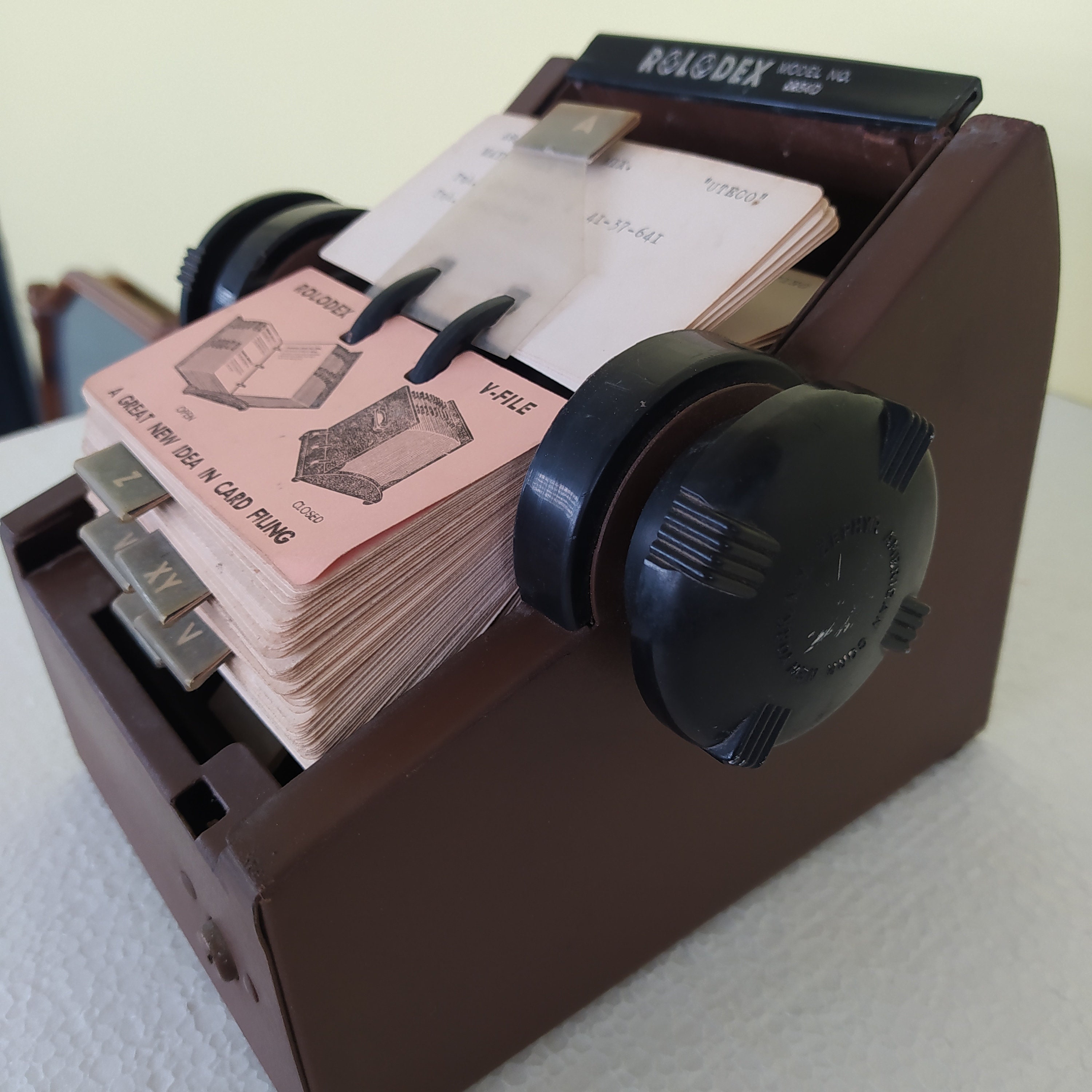 ROTARY　稼働 AT ヴィンテージ 17石 インカ ブロック Rotary 17 Jewels Incabloc Swiss Windup Watch for Repair - NOT