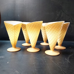Vintage Glas Eistüte Schüsseln.SET von 6