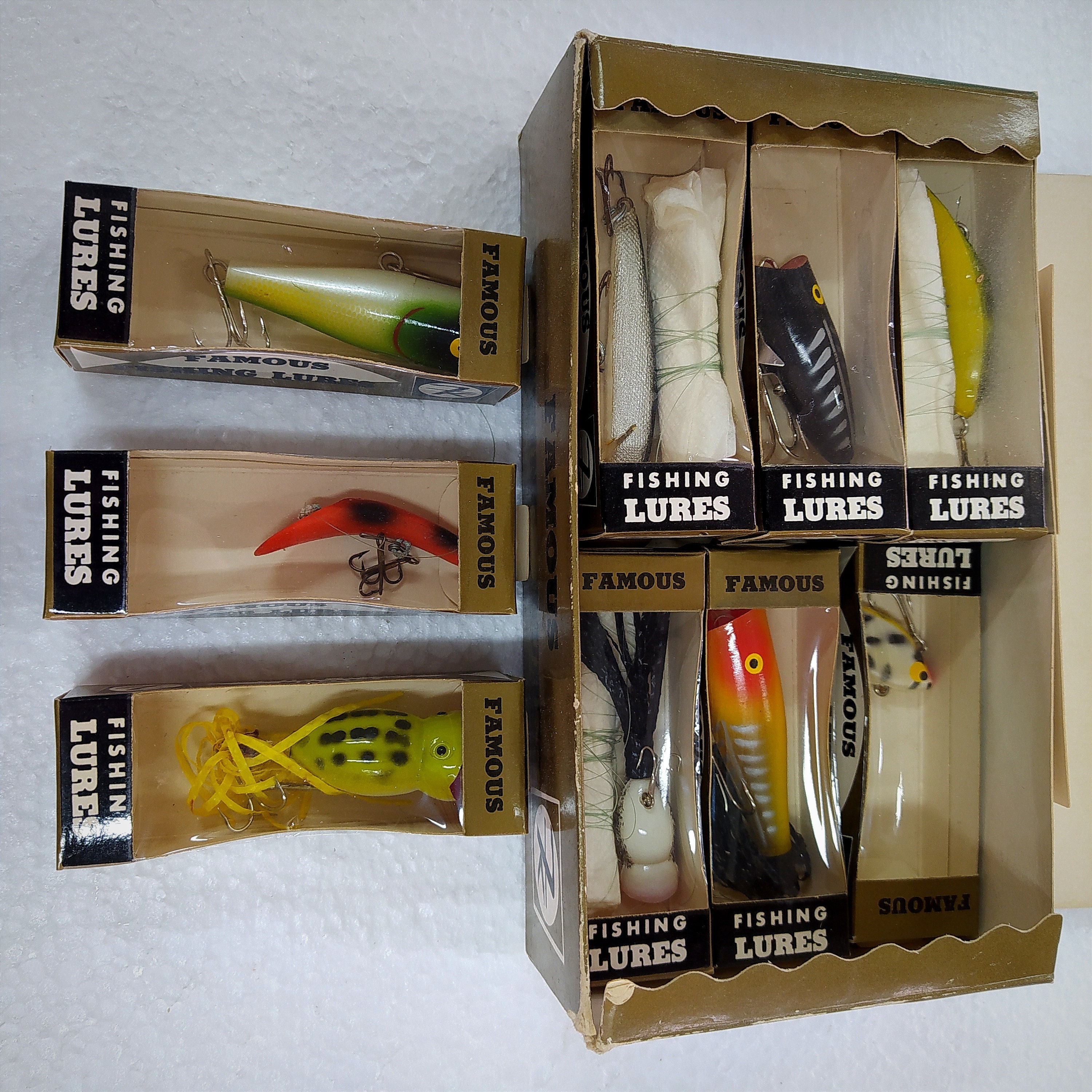 VTG TACKLE BOX Fishing Lures & Accessories Lot (12) w/ Sport Salmon Punch  Card $22.99 - PicClick