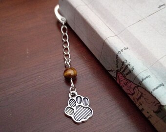 Paw print bookmark. Gift for teacher, mum, friend, sister, brother.