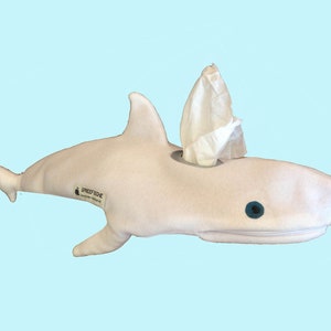 tissue storage SHARK cuddly toy SPREEFISCH.BERLIN image 4