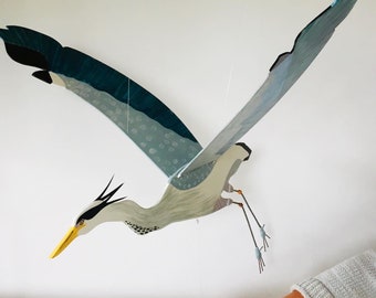 Flying mobile heron (large)
