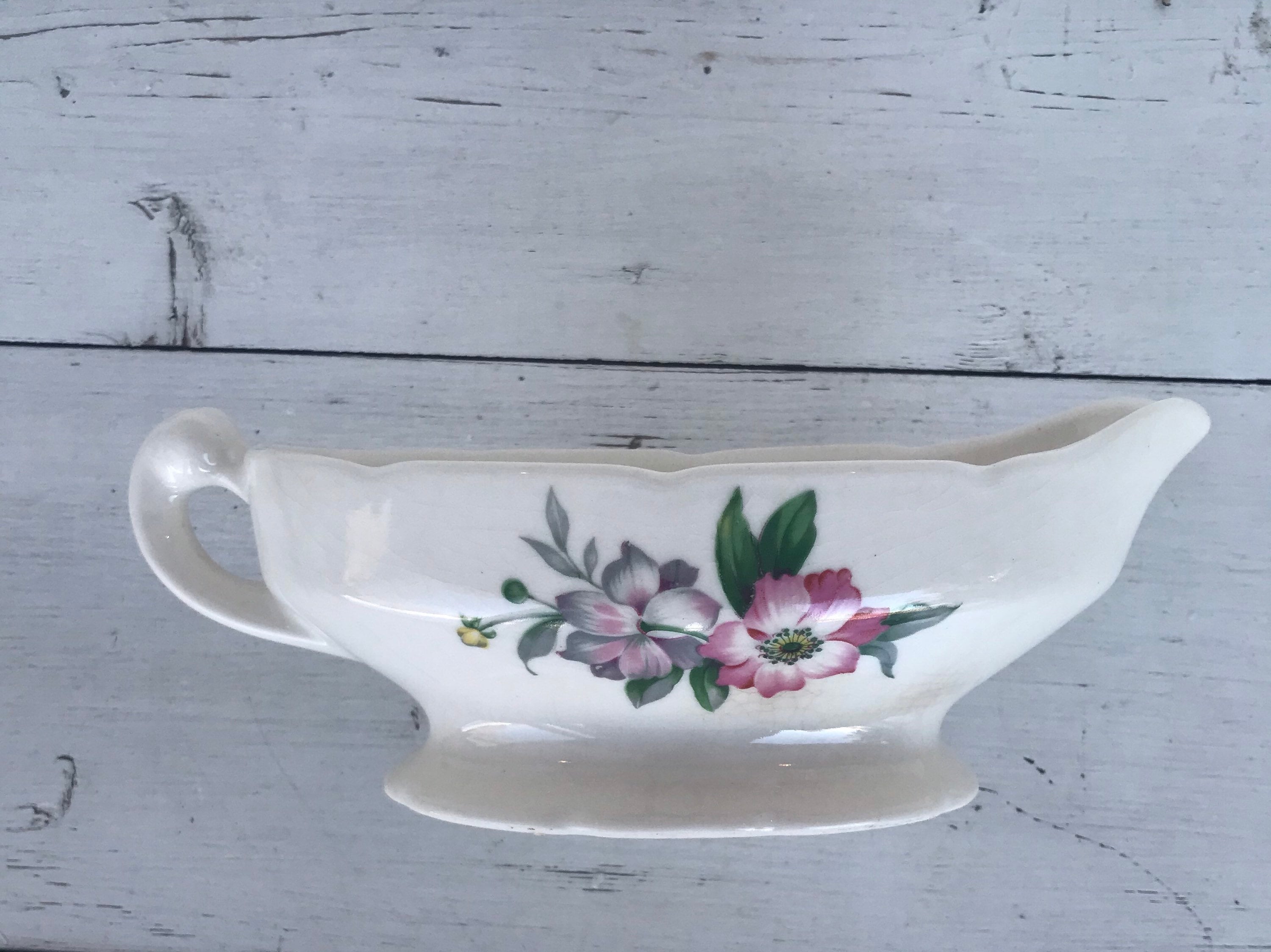 Vintage Gravy Boat/ 1950s Gravy Boat/ Gravy Boat Made in Usa/gravy Boat