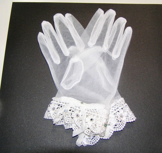 Very Lovely Sheer White Nylon Vintage Gloves with… - image 1