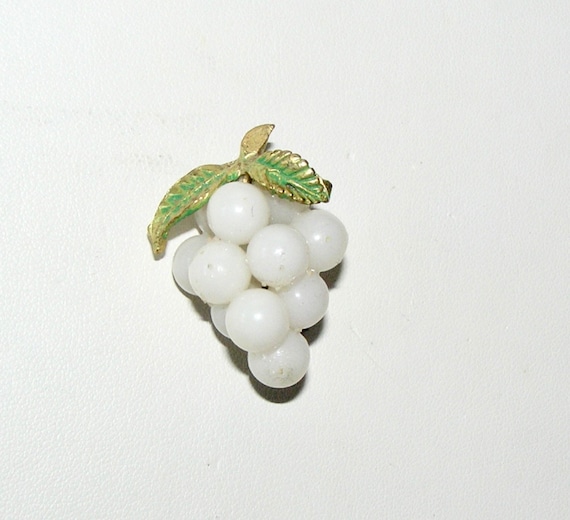 Lucite Grape Forbidden Fruit Brooch Vintage Brooc… - image 1