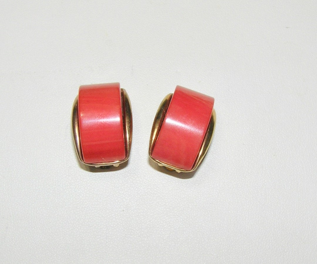 Bright Redorange Vintage BAKELITE Clipon Earrings Etsy