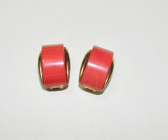 Bright Red-Orange Vintage BAKELITE Clip-on Earrin… - image 1