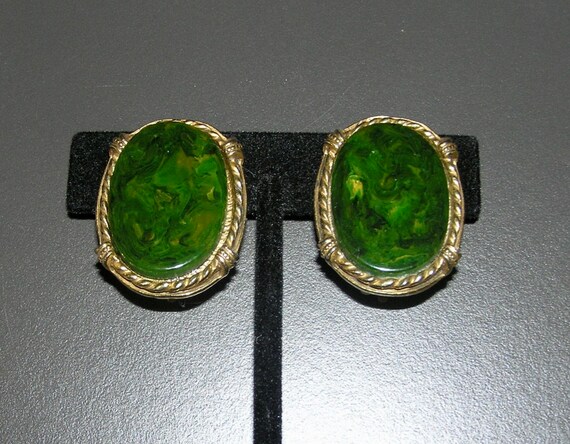 Boucles D'oreilles Clip Vintage En Bakélite Verte - Occasion