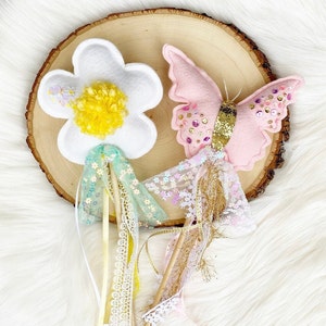 Bacchette primaverili in feltro con paillettes - Bacchetta a farfalla - Bacchetta a margherita - Decorazioni per feste con farfalle - Decorazioni per feste con margherite - Decorazioni Shelfie - Festa floreale