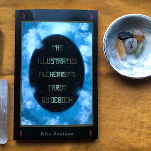 The Illustrated Alchemist’s Tarot Guidebook