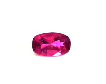 Piedra preciosa de turmalina rosa intenso vibrante: 2,74 ct, corte cojín alargado