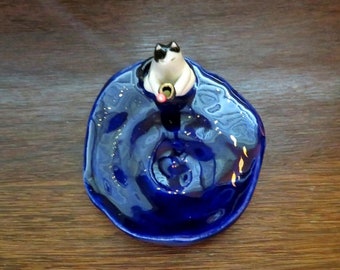 Cat Incense Burner, Zen Decor, Meditation Gift, Cat Lover Gift, Ceramic Ring Dish