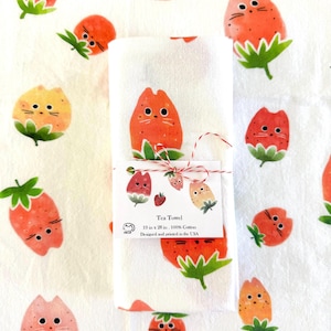 Strawberry Cat Tea Towel, Kitchen Decor, Funny Housewarming Gift, Happy Home