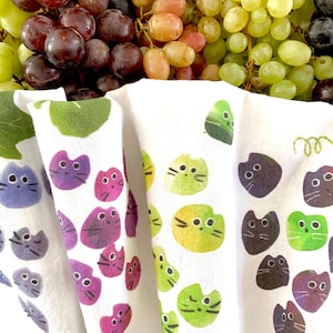 Grape Cat Tea Towel, Purple Grapes, Wine Lover Gift, House Warming Gift for Cat lover, Grape Lover