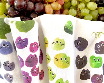 Grape Cat Tea Towel, Purple Grapes, Wine Lover Gift, House Warming Gift for Cat lover, Grape Lover