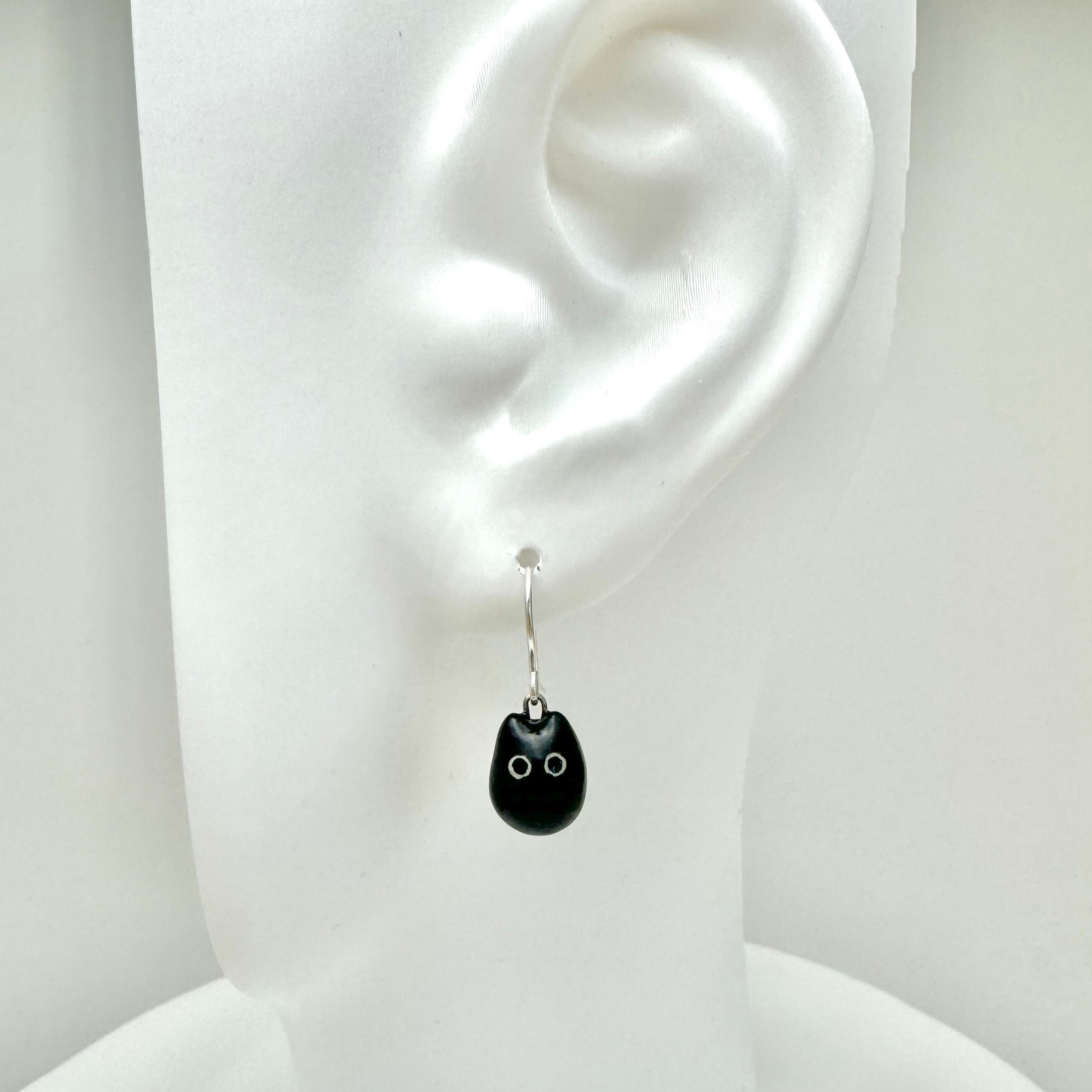 Boucles D'oreilles Pendantes Chat Noir Et Blanc - 3 X 1 Cm, Dormeuses, Neuves Avec étiquettes