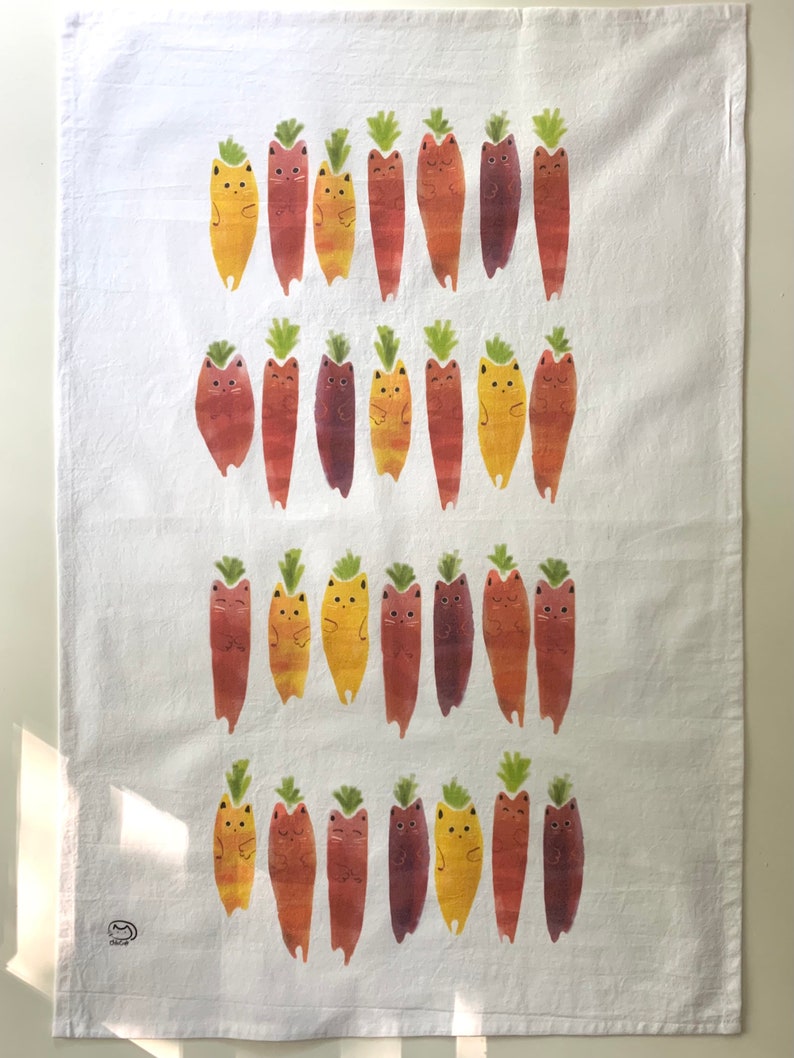 Carrot Cat Tea Towel, Cheerful Kitchen Gift, Veggie Cat, Funny Cat Gift, Home Decor, Foodie Cat Lover