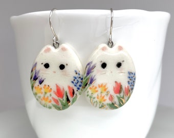 Boucles d'oreilles tendance fleur chat, pendantes plates, bijoux en porcelaine