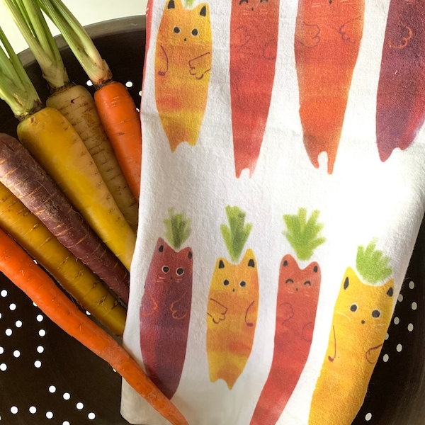 Carrot Cat Tea Towel, Cheerful Kitchen Gift, Veggie Cat, Funny Cat Gift, Home Decor, Foodie Cat Lover