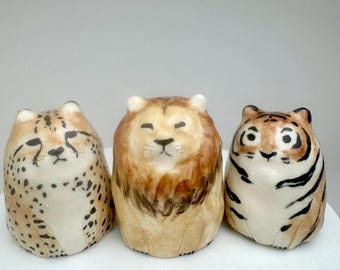 Big Cat Figurine, Safari Animal, Ceramic Desk Sculpture