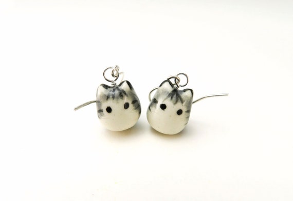 Gray Tabby Cat Earrings Porcelain Dangle Earrings Cat Etsy Gray Tabby Cat Earrings Porcelain Dangle Earrings Cat Etsy