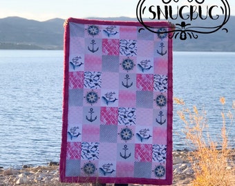 Manta Minky con diseño de ballena de agua de océano