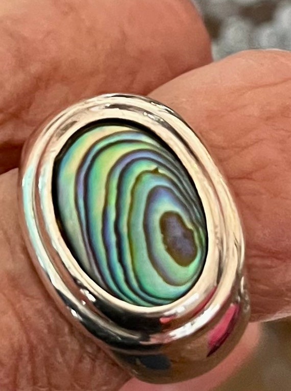 Silver and Abalone Shell Ring - image 4