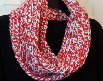 READY TO SHIP - Red and White Infinity Scarf - Handmade Crochet Red and White Cowl Scarf - Mobius Scarf
