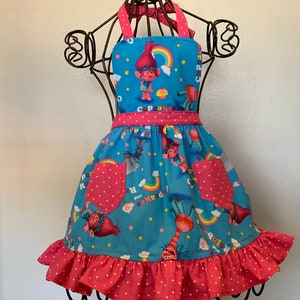 Troll apron