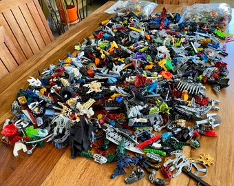 Lego Bionicle Lot #4 - Massive Mixed Lot of Lego Bionicle Hero Factory Technic and Others - Parts Pack of Incomplete Figures and Pieces