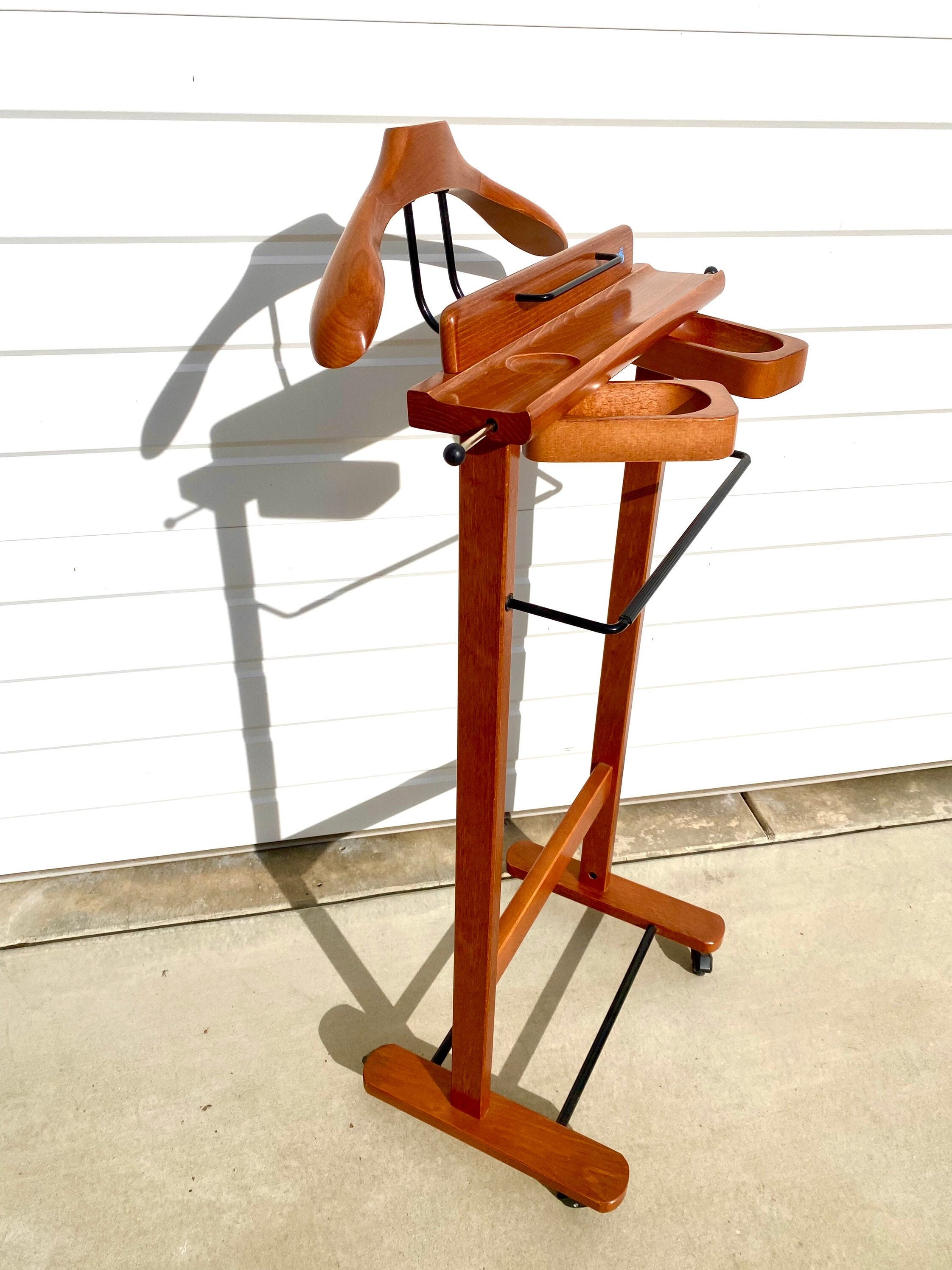 イタリア　Aris（アリス）　木製　ハンガー Aris Italy Valet - Vintage Wood Valet by Aris of Italy - Etsy