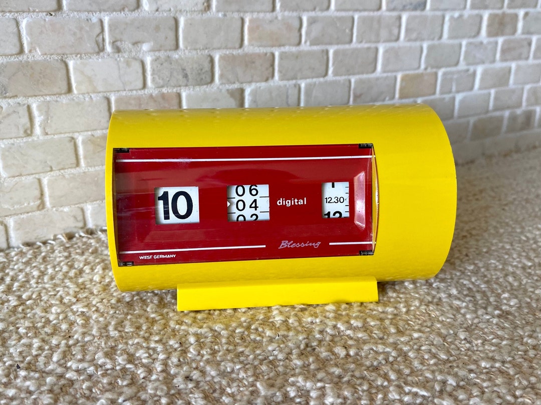 blessing-space-age-wind-up-clock-vintage-1960-s-blessing-etsy