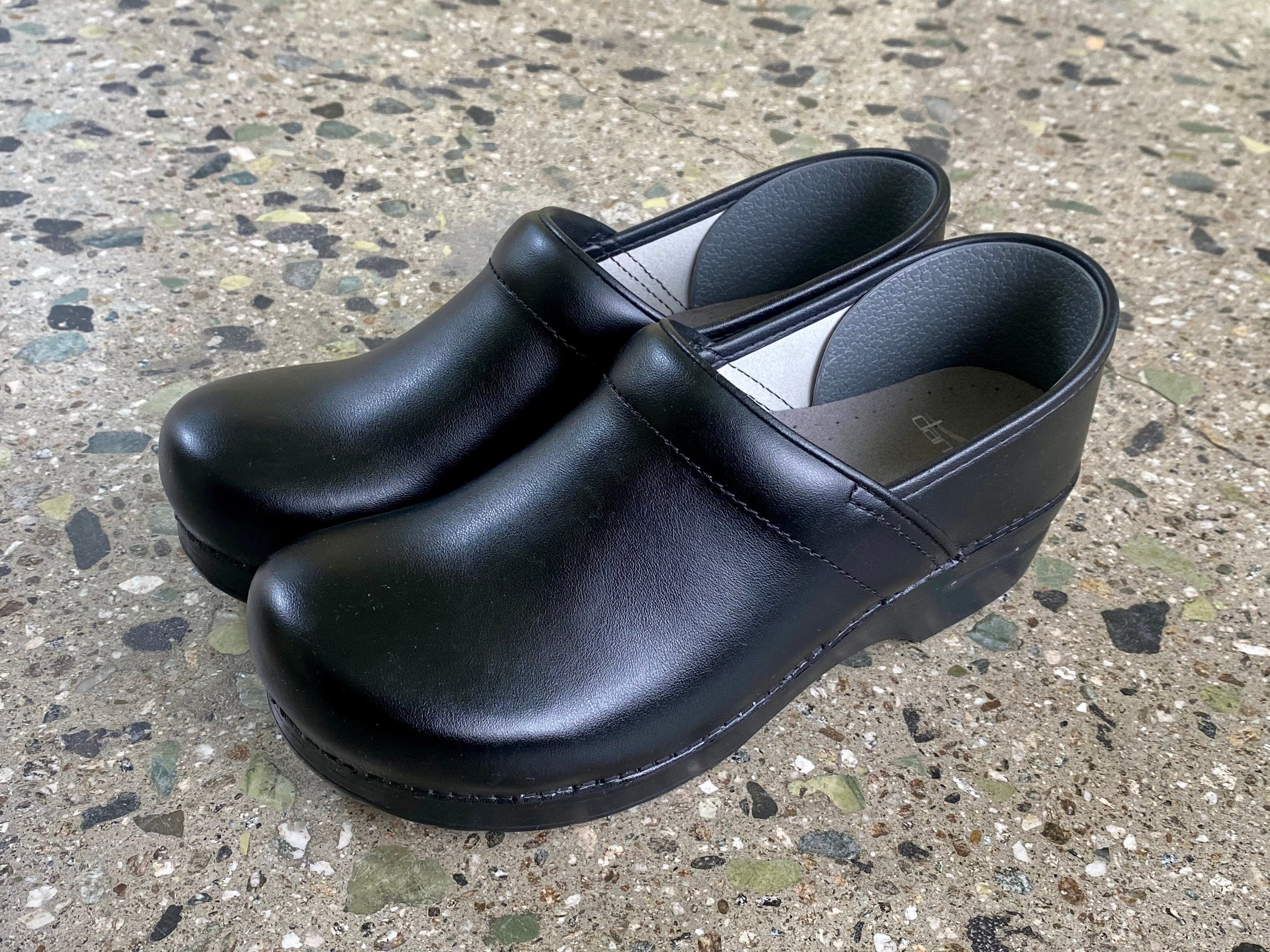 Dansko Professional Clog Size 40 Dansko Black Leather Clogs Great Condition Etsy