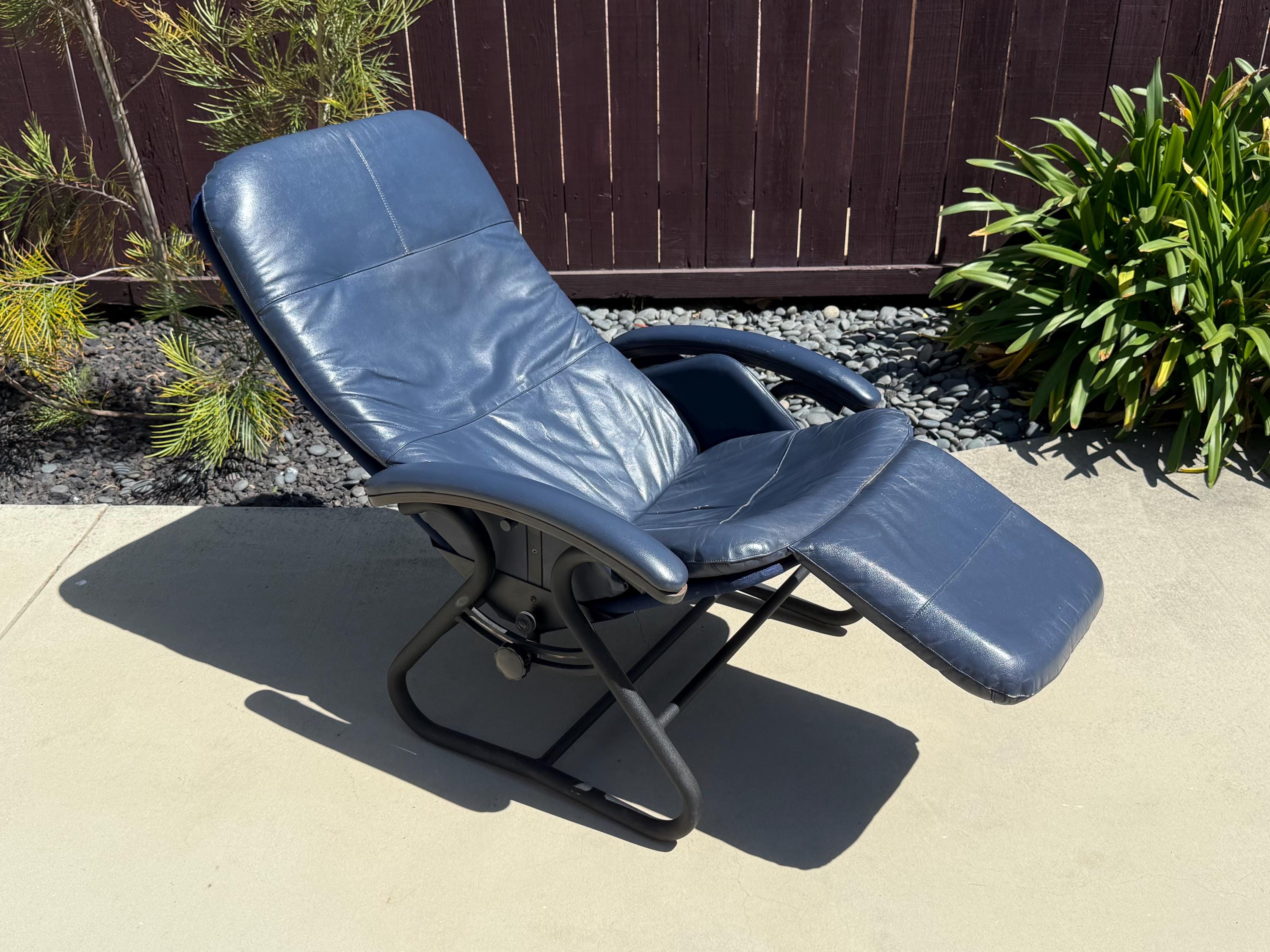 Nepsco Backsaver Zero Gravity Lounge Chair Recliner Vintage Navy