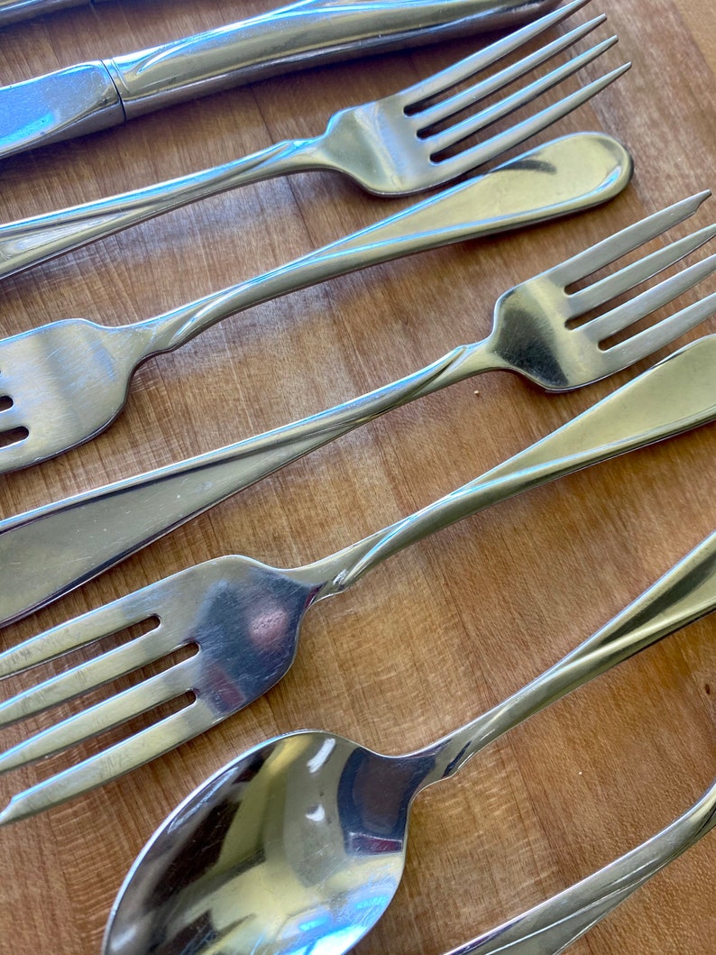 Oneida Flight Stainless Steel Flatware 10 Assorted Pieces Etsy