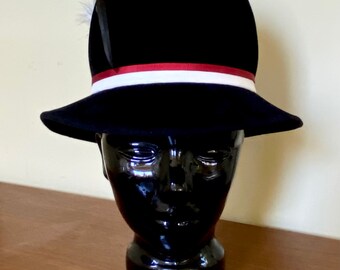Adolfo II Hat - Vintage 1960 display picture 1